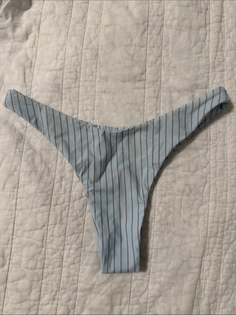 Lokahi Coastal Blue Maile Bottom